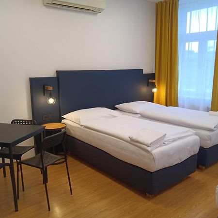 Powder Tower Suites Прага Екстериор снимка