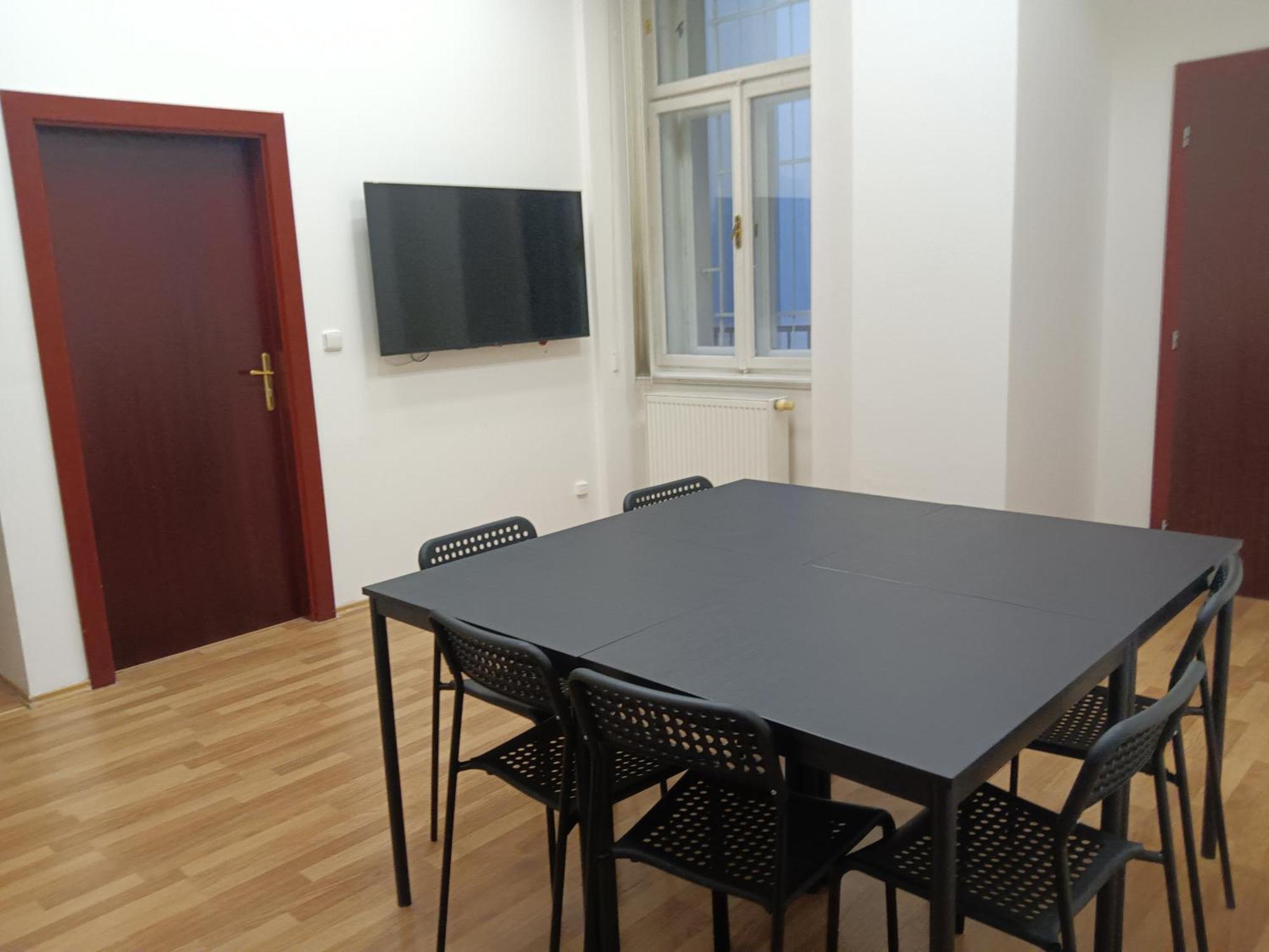 Powder Tower Suites Прага Екстериор снимка