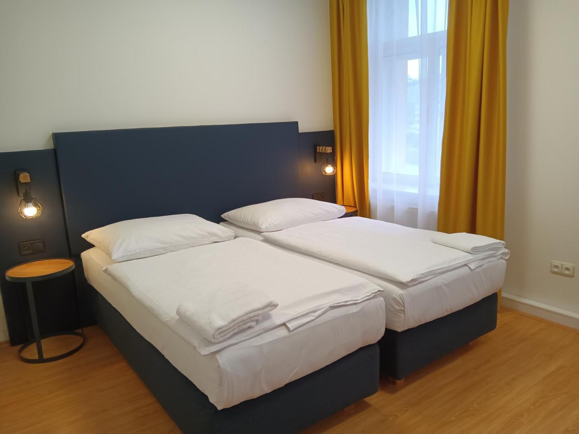 Powder Tower Suites Прага Екстериор снимка